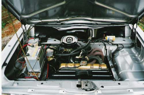Viva HC Saloon engine